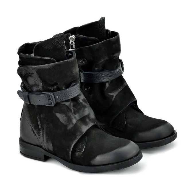 Дамски боти Nati black