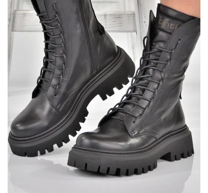 Дамски боти Olia black