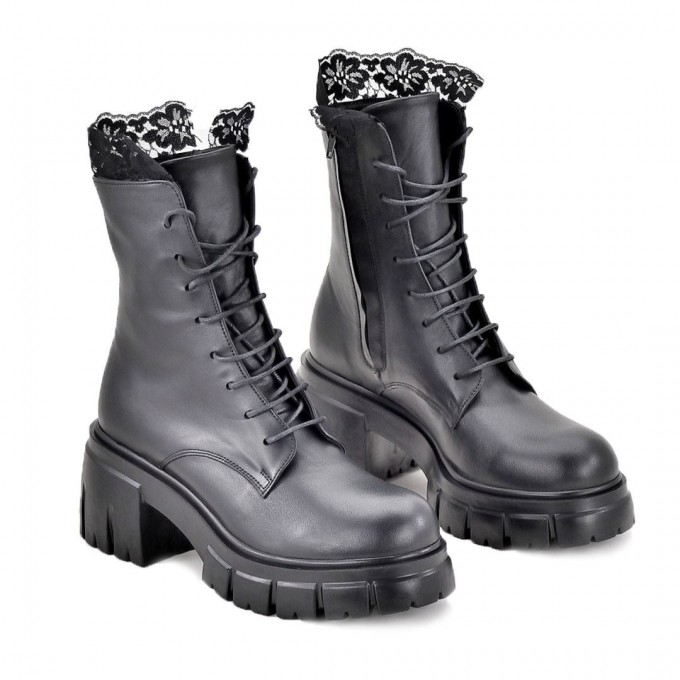 Дамски боти с дантела Savina black