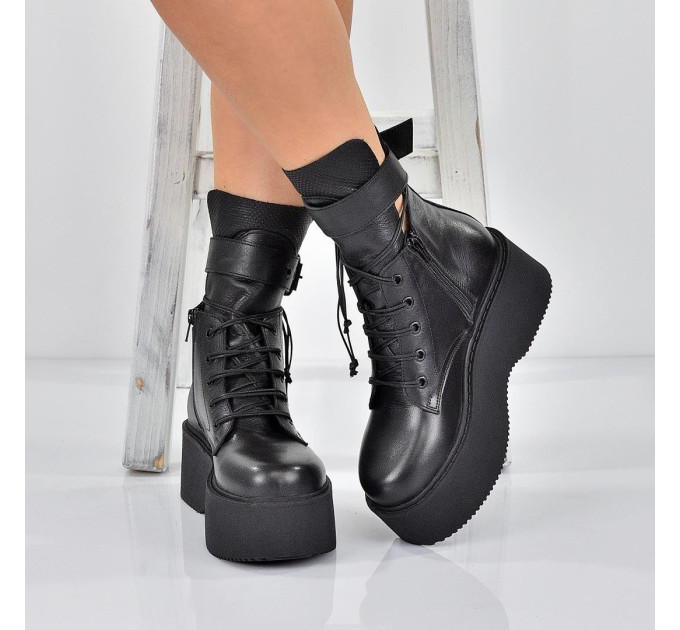 Дамски боти Sibil black