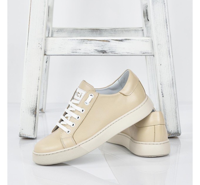 Дамски кецове Beti beige