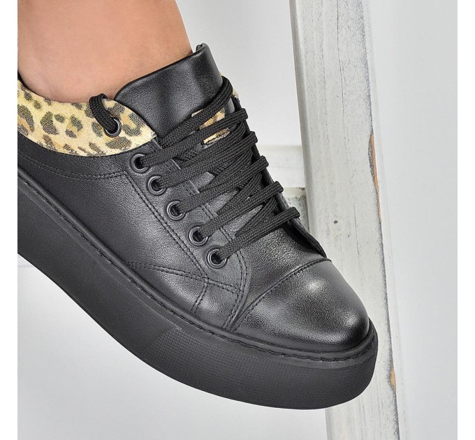 Дамски кецове Divna black leopard
