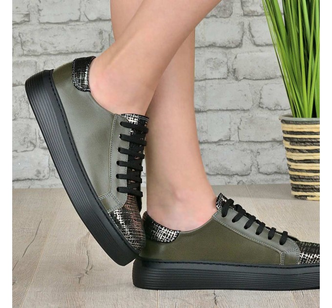 Дамски зелени кецове Perla green