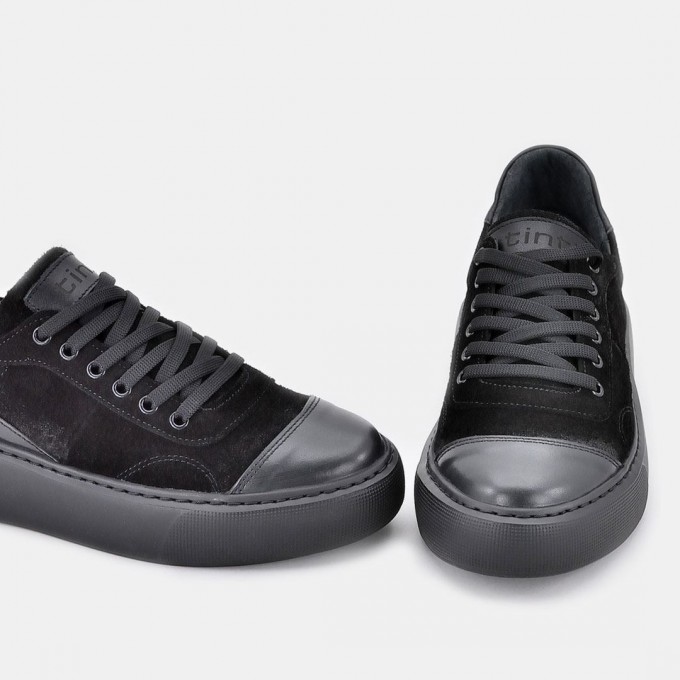 Дамски кецове Vivian black