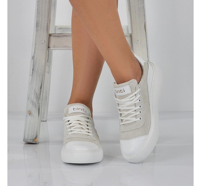 Дамски кецове Vivian white
