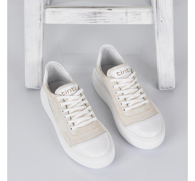 Дамски кецове Vivian white