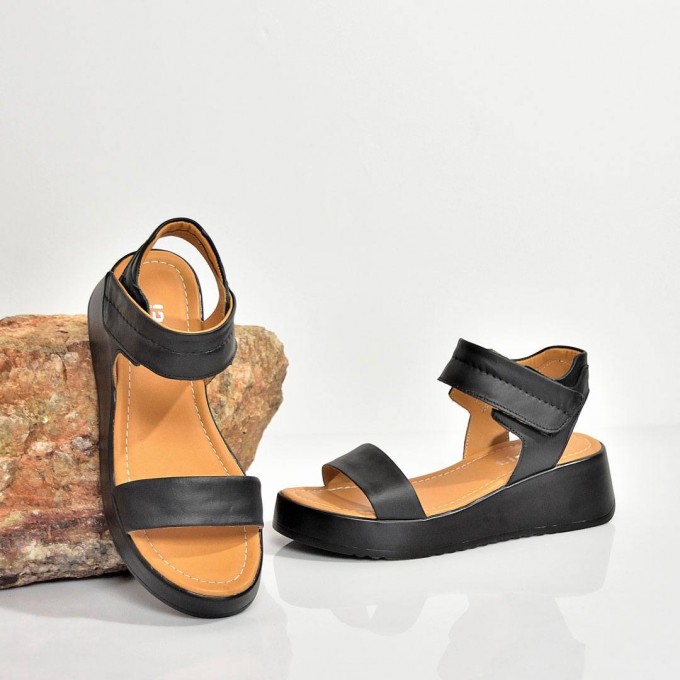 Дамски сандали на платформа Verona black