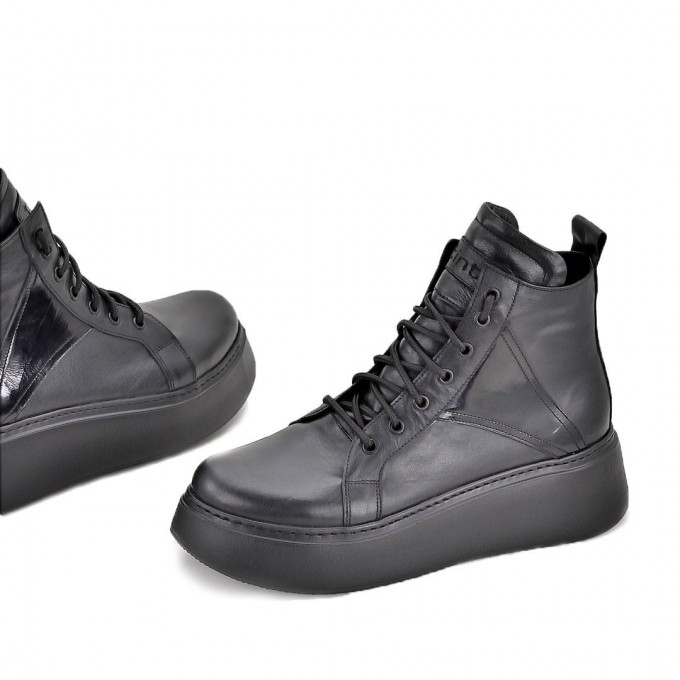 Дамски високи кецове Albena black