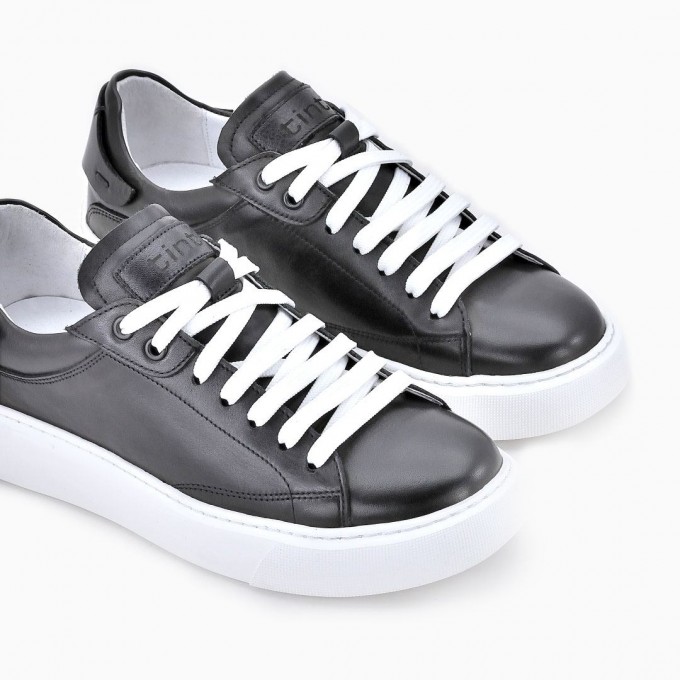 Мъжки кецове в черно Basket black